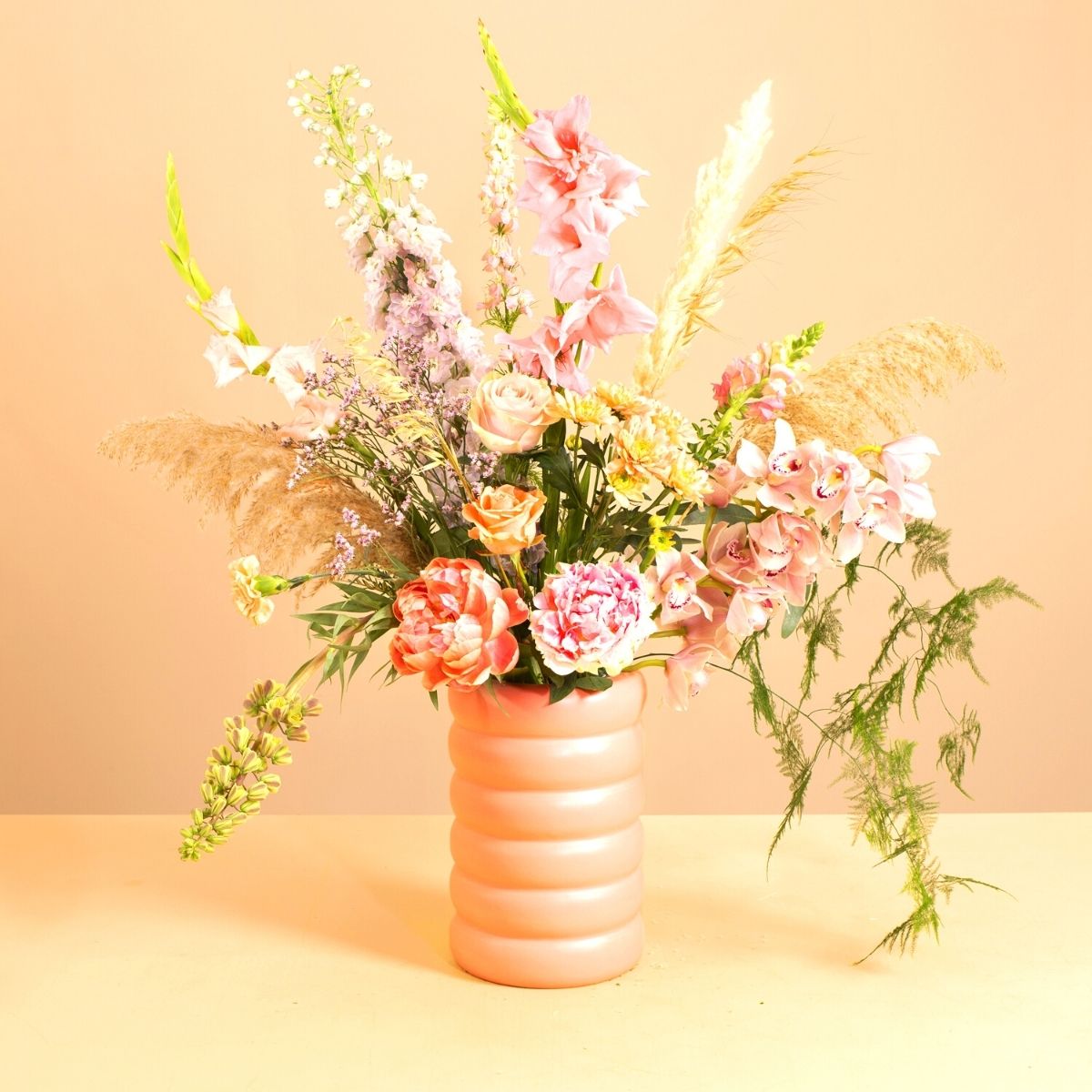 British Bloom & Wild Takes Over Dutch Bloomon - Article on Thursd - Featured (6)