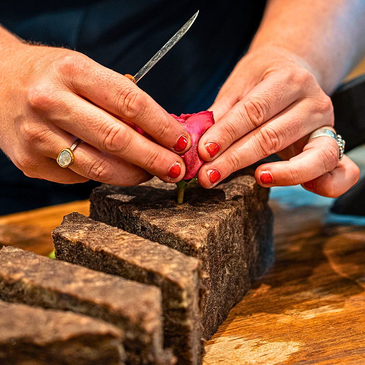 Sideau® Block From Agra Wool Sideau® Block From Agra Wool Presents a Sustainable and Eco-Friendly Alternative for Floristry