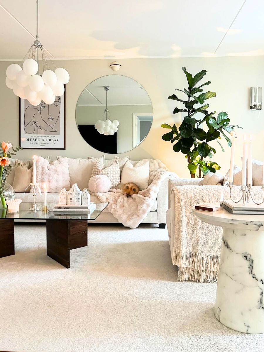 Scandinavian interior with Fiddle Leaf Fig Scandinavian interior with Fiddle Leaf Fig